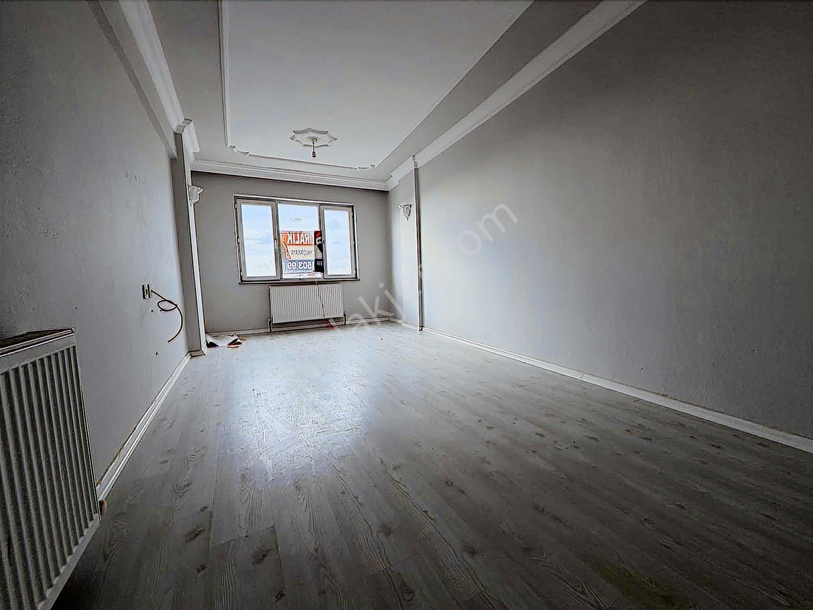 Remax Area Dan Karacabey Emir Sultanda 2+1 Kiralık Daire - Görsel 4
