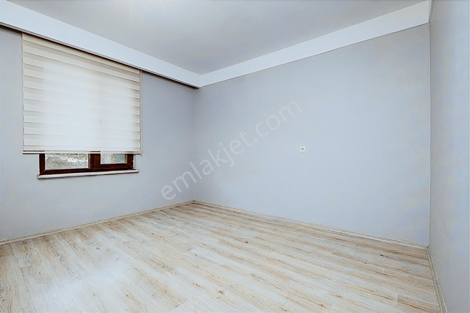 Remax Area'dan Şehir Manzaralı Bahçeli Tripleks İkiz Villa - Görsel 20