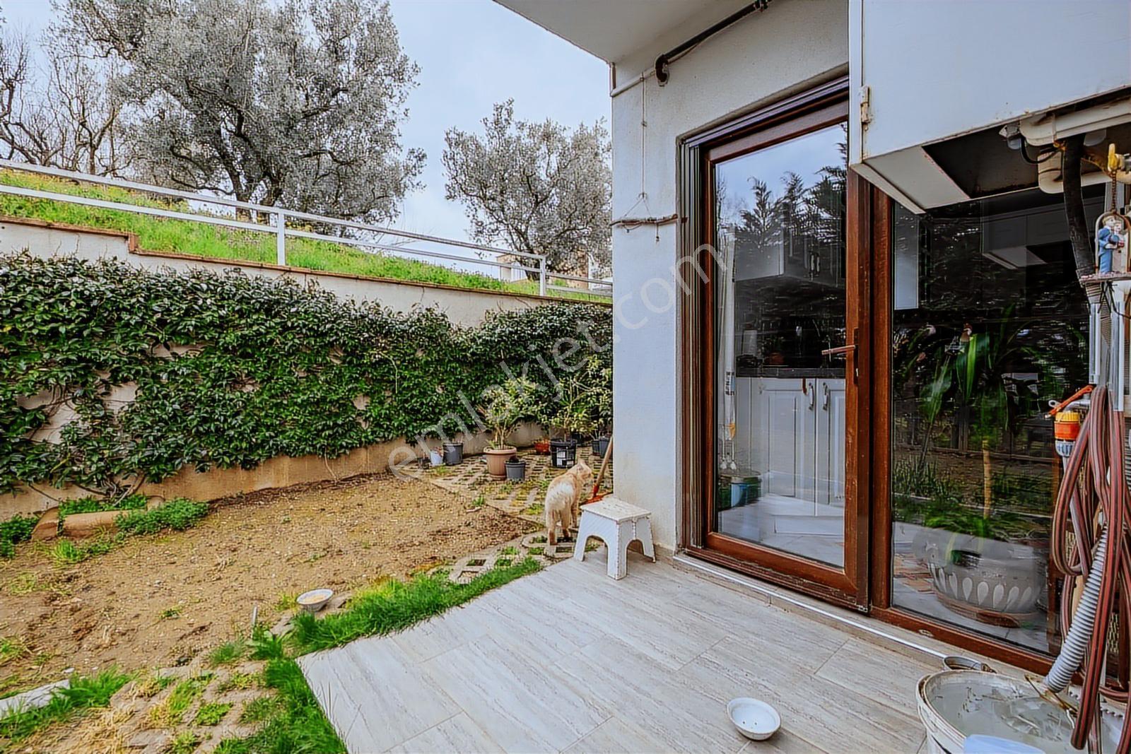 Remax Area'dan Şehir Manzaralı Bahçeli Tripleks İkiz Villa - Görsel 13