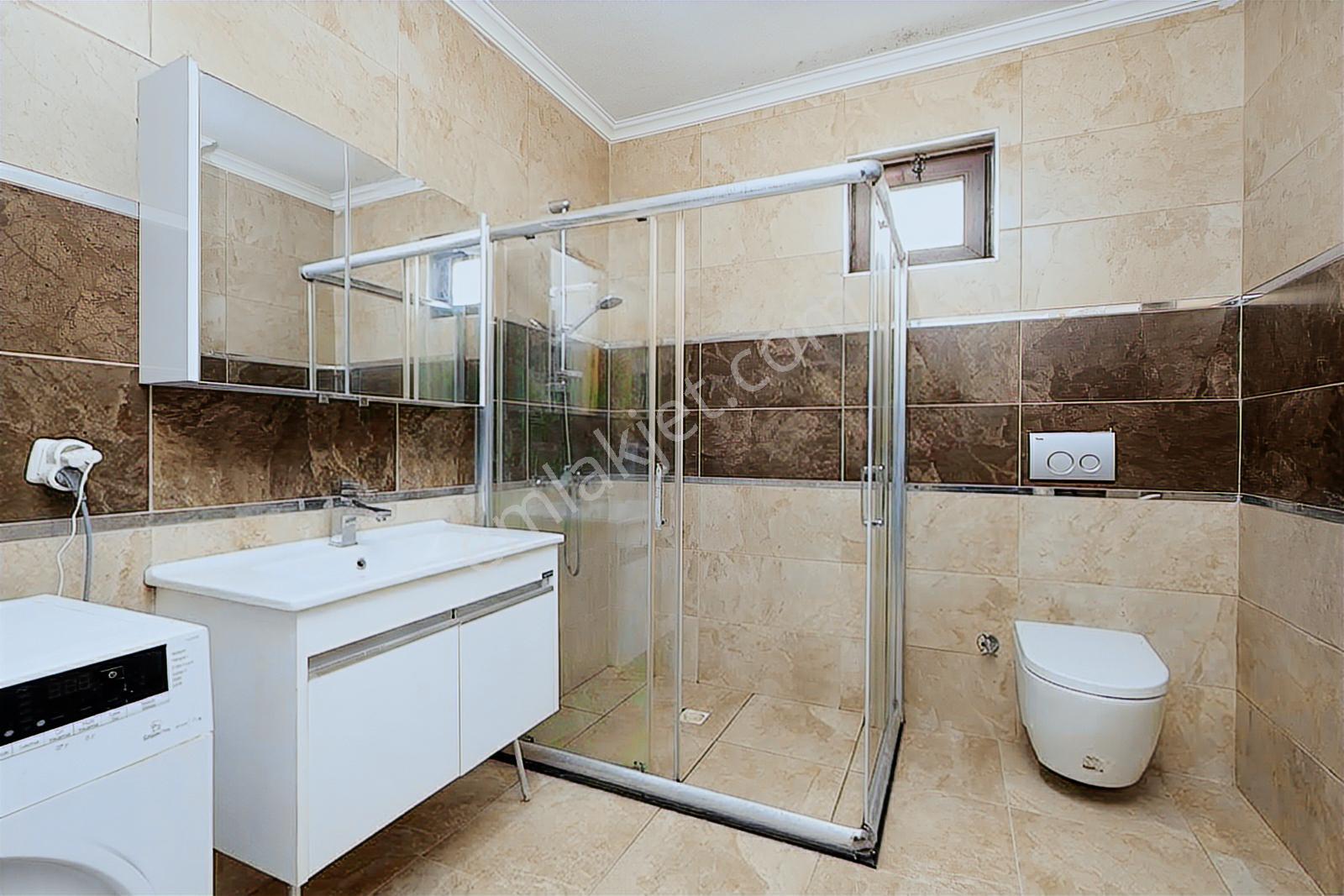 Remax Area'dan Şehir Manzaralı Bahçeli Tripleks İkiz Villa - Görsel 29