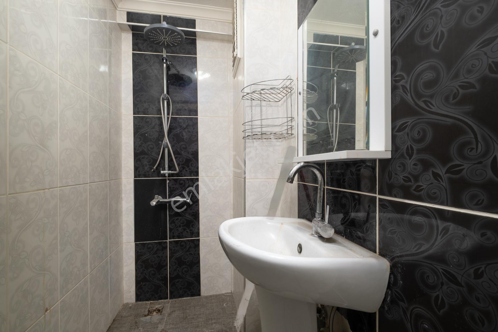 Remax Area Dan Yunuseli Merkezde Satılık 3+1 Bahçeli Daire - Görsel 28