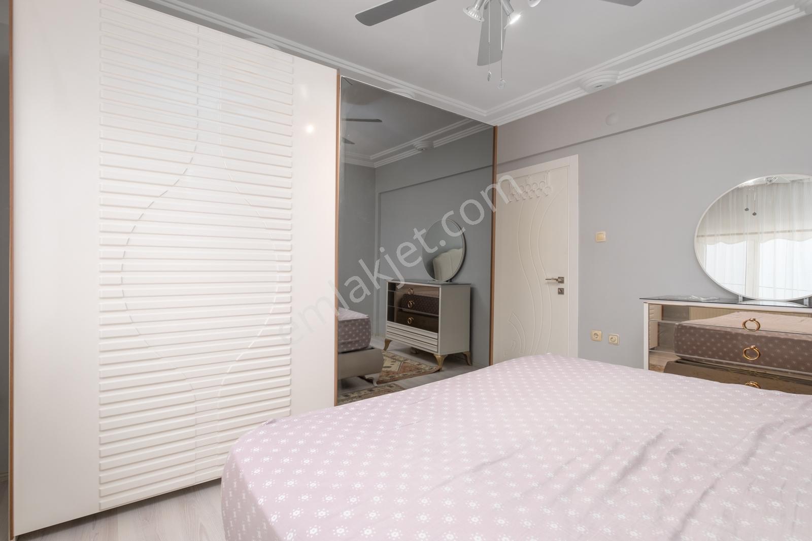 Remax Area Dan Ataevler Havuzlu Sitede Eşyalı Satılık 3+1 Daire - Görsel 7