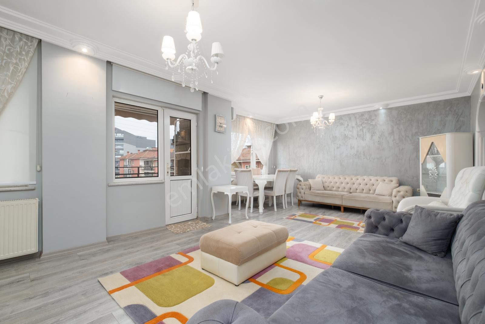 Remax Area Dan Ataevlerde Havuzlu Site Eşyalı Kiralık 3+1 Daire - Görsel 22
