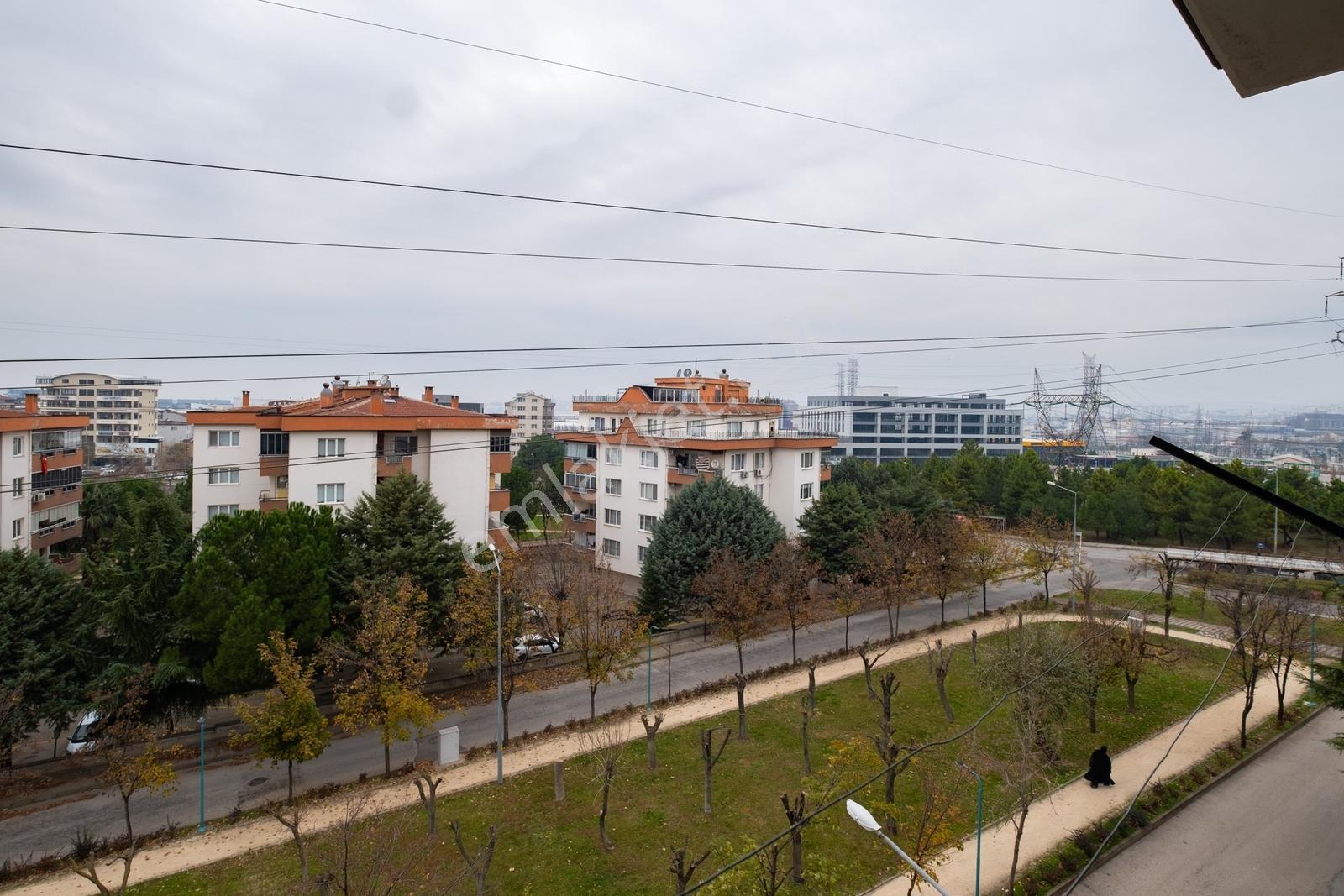 Remax Area Dan Ataevlerde Havuzlu Site Eşyalı Kiralık 3+1 Daire - Görsel 7