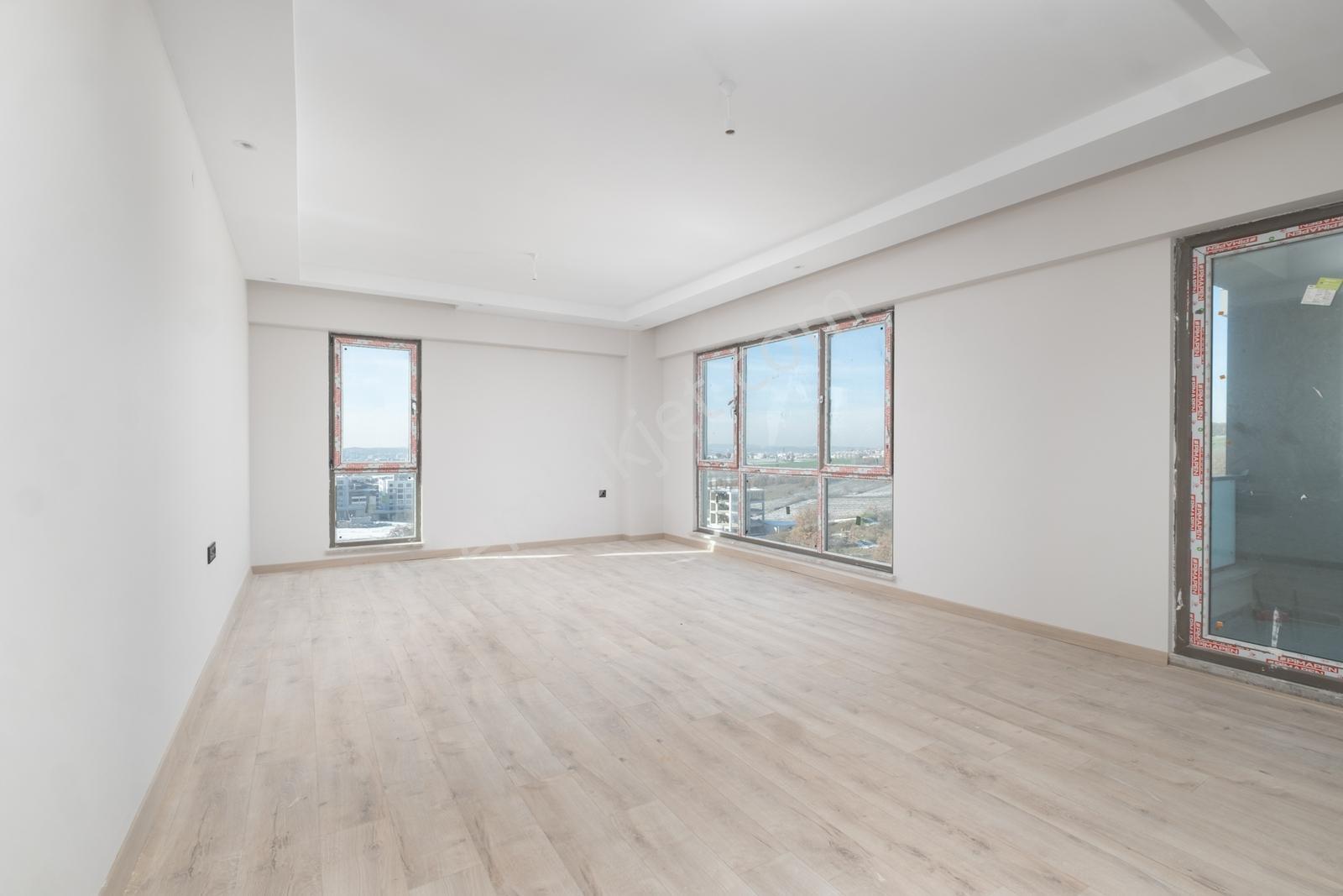 Remax Area Kayapa Acar Plus'ta 3+1 Kiralık Sıfır Arakat Daire - Görsel 2