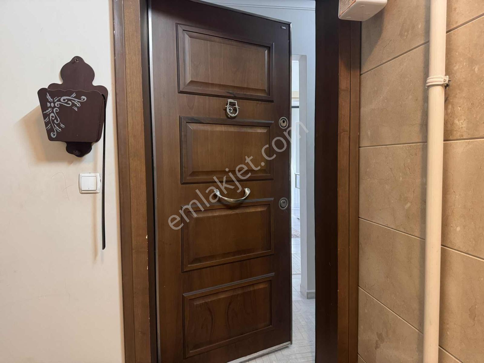 Remax Area Dan Kükürtlü Cadde Üzeri Kiralık Ara Kat 3+1 Daire - Görsel 27