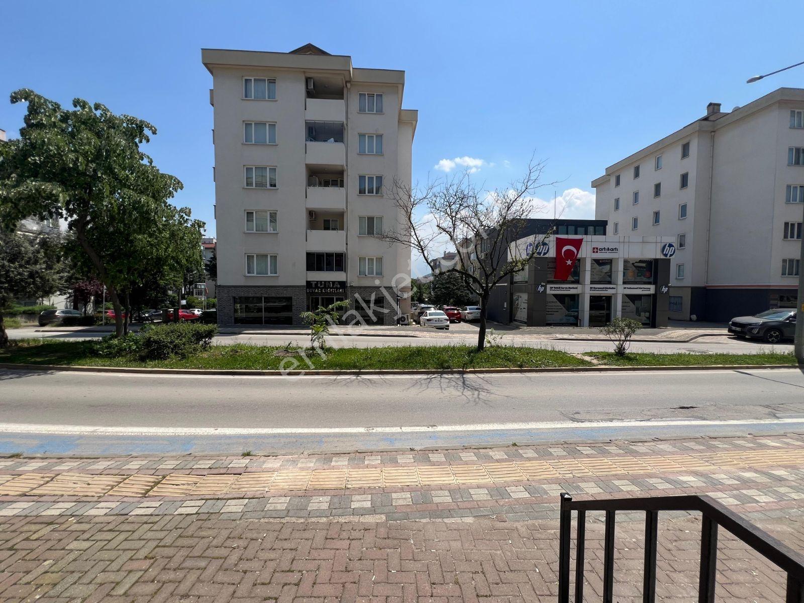Nilüfer Karaman'da Devren Kiralık Kuaför Ve Güzellik Salonu - Görsel 2