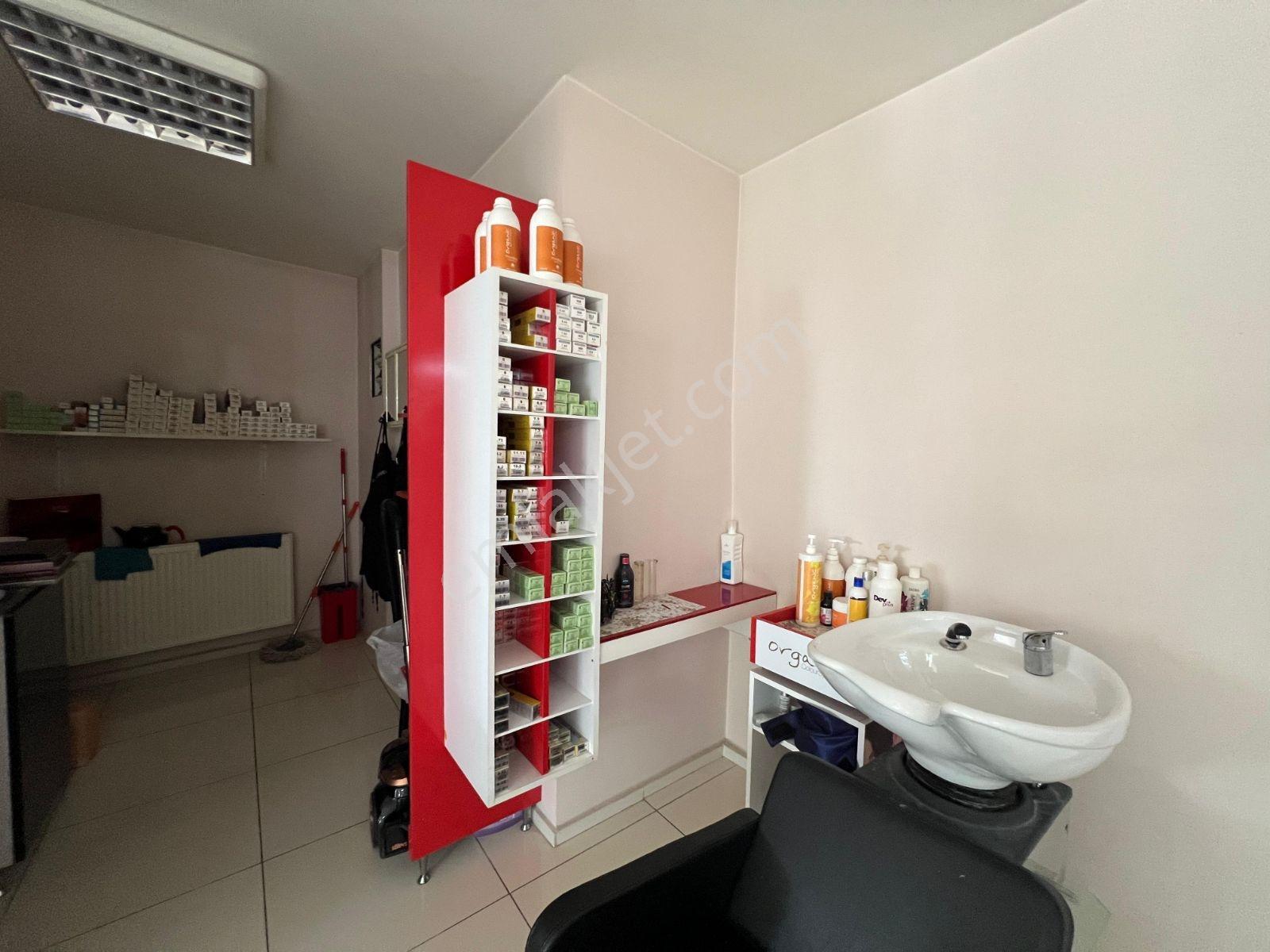 Nilüfer Karaman'da Devren Kiralık Kuaför Ve Güzellik Salonu - Görsel 24