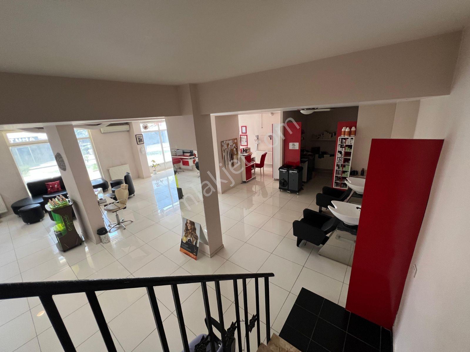Nilüfer Karaman'da Devren Kiralık Kuaför Ve Güzellik Salonu - Görsel 25