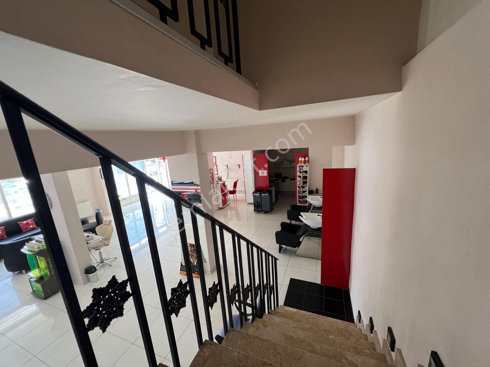 Nilüfer Karaman'da Devren Kiralık Kuaför Ve Güzellik Salonu - Görsel 17