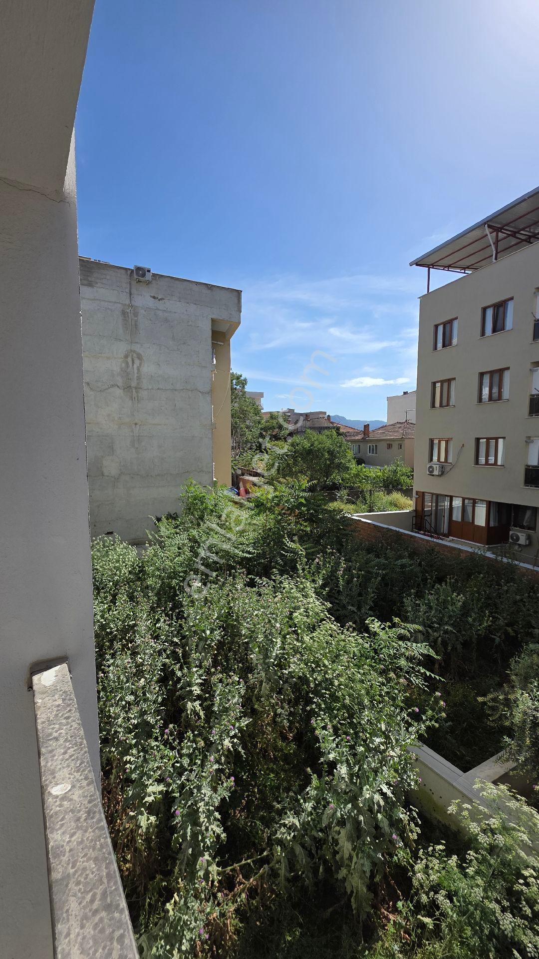 Manisa/yunusemre/muradiye 2+1 -- 90 M² Arakat - Görsel 26