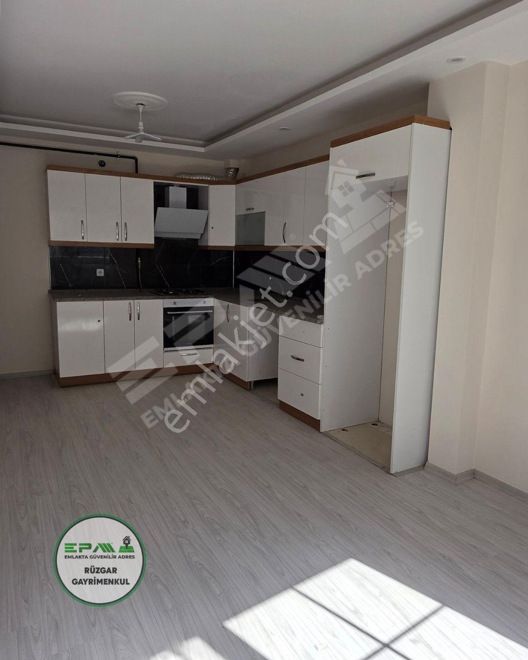 Manisa/yunusemre/muradiye 2+1 -- 90 M² Arakat