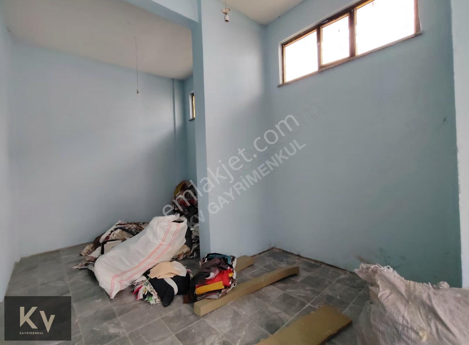 Kv Gayrimenkul'den Bağlar Mah.'nde Kiralık 110m² Depo & Dükkan - Görsel 3