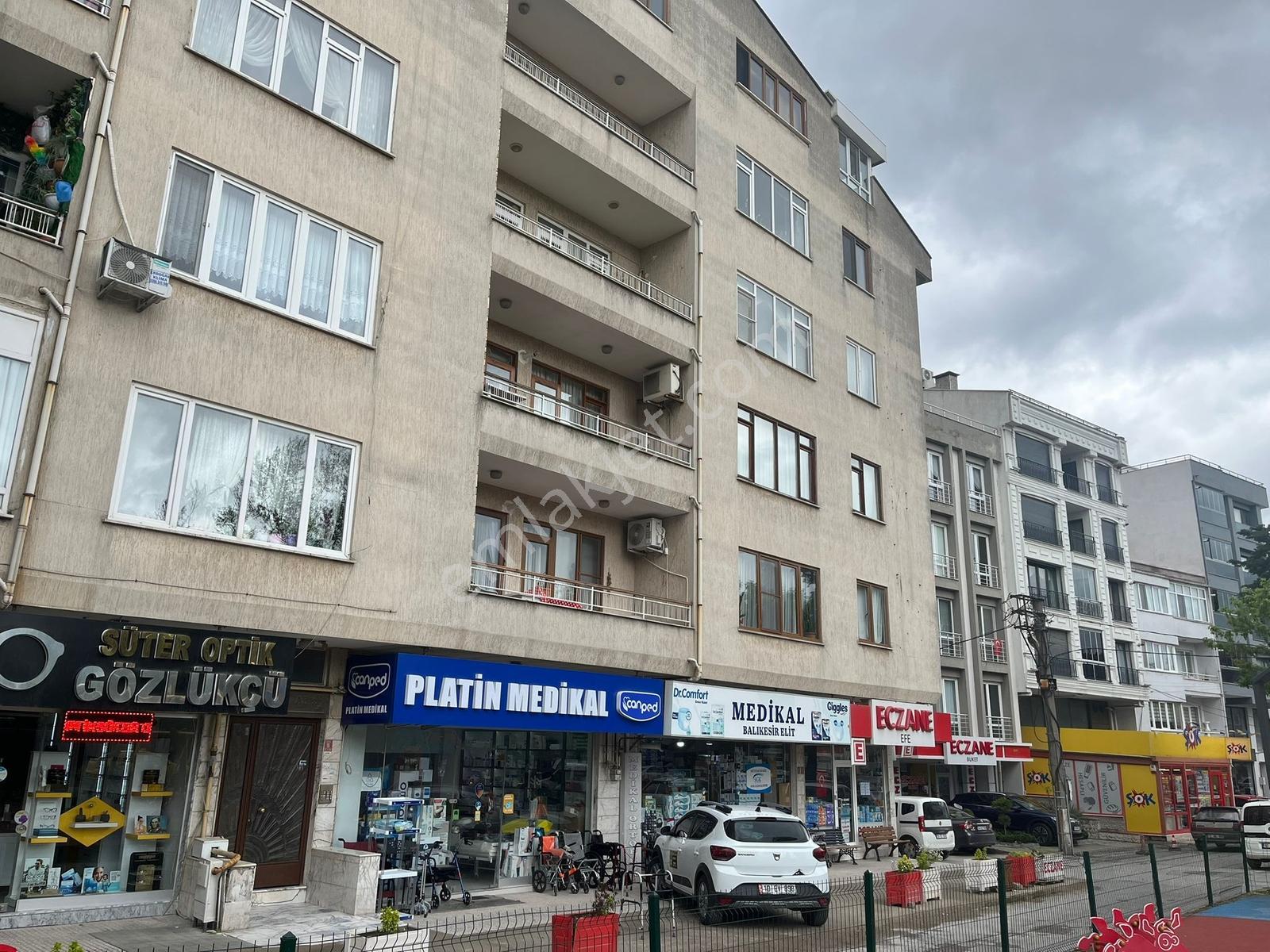 Devlet Hastanesi Karşısı Satılık 4+1 Dublex Daire - Görsel 22