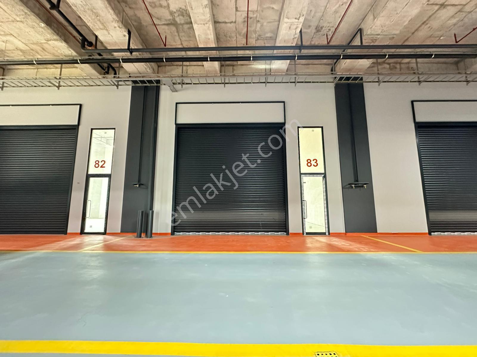 İstanbul Martim E5 Kdv Avantajlı 180m2 + 25m2 Kiralık İşyeri - Görsel 11