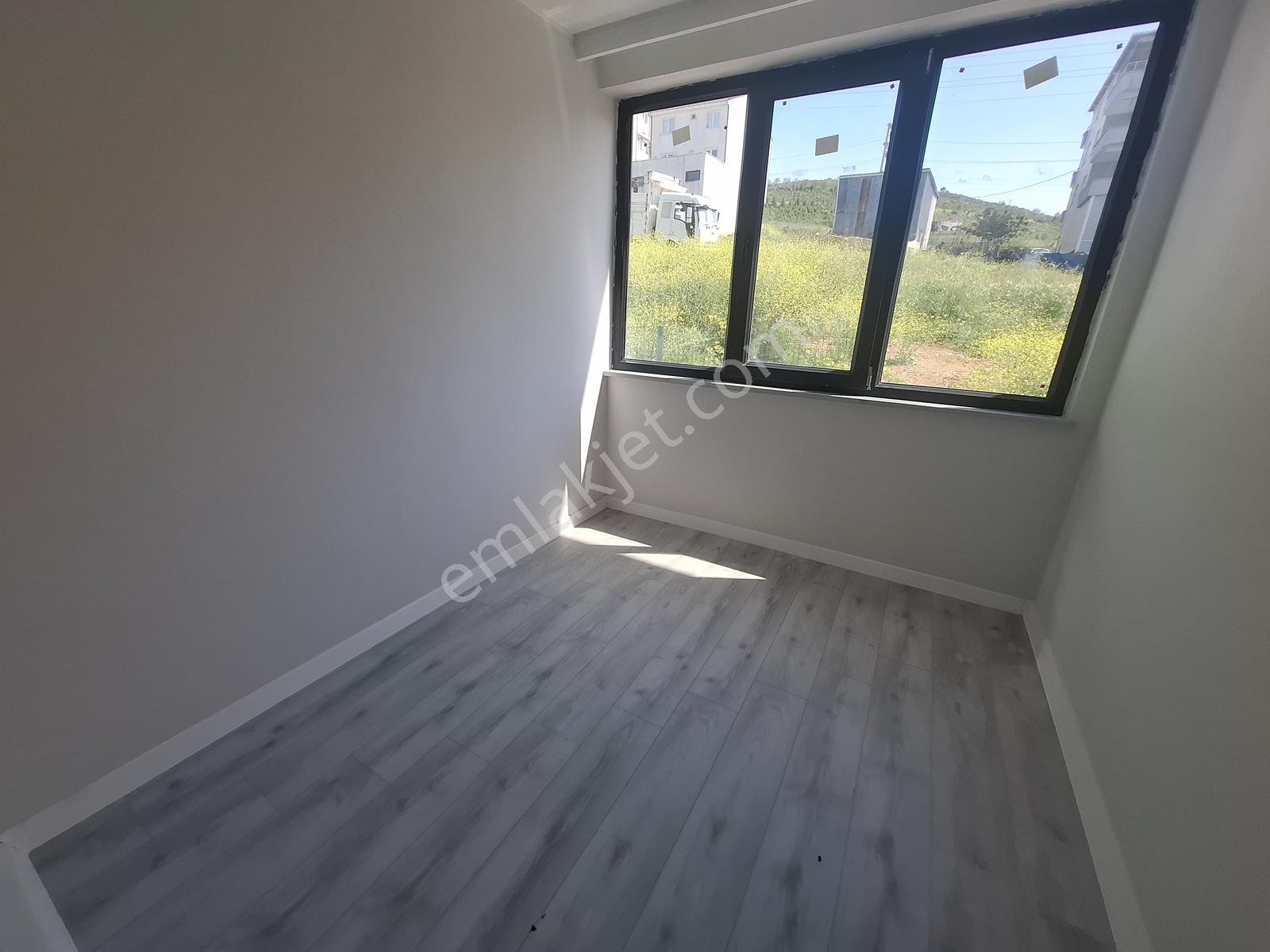 Veffa Gayrimenkulden Çayırova Emekte Satılık 3+1 Ara Kat Daire - Görsel 12