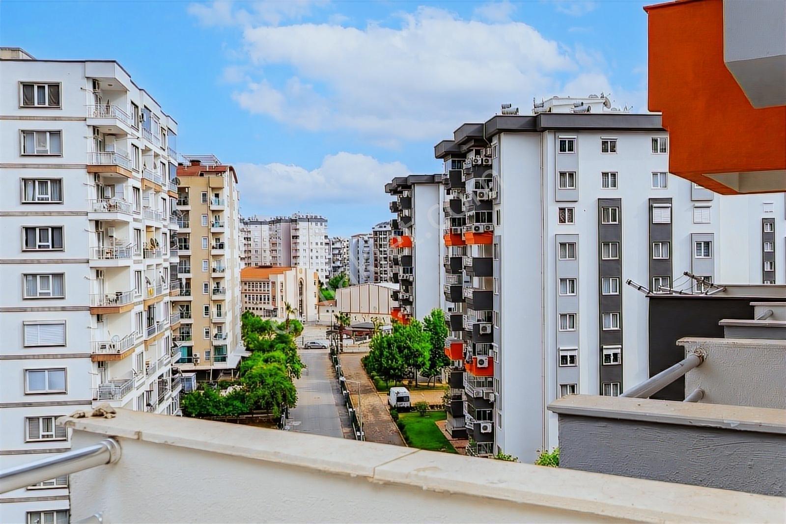 Sarısu Mah. Tenis Resort Sitesin'de Tadilatlı 3+1 Satılık Daire - Görsel 10
