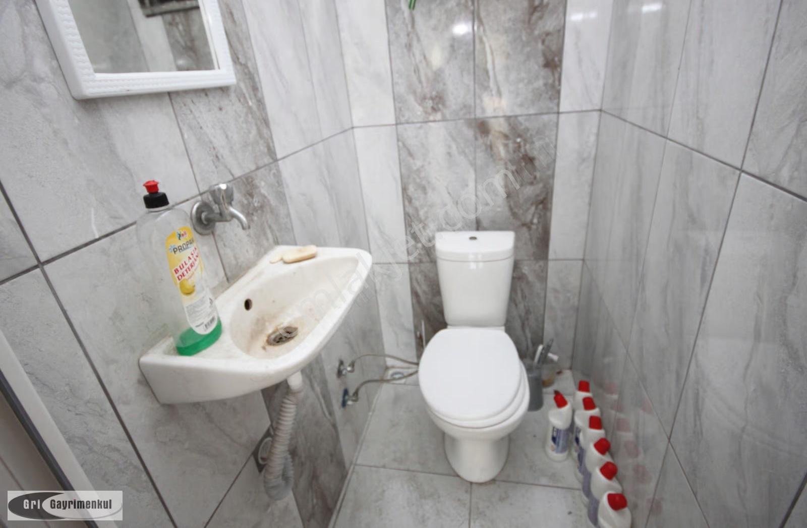 Tuzla Evliya Çelebi Mahallesinde Asma Katlı Kiralık Dükkan - Görsel 10