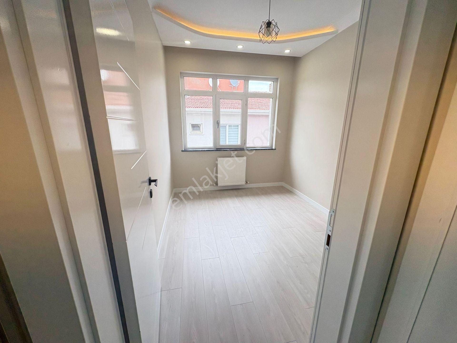 Göral Emlak Name Sok. Ön 3+1+2 Banyo Yeni Full Yapılı 3.kat Boş - Görsel 22