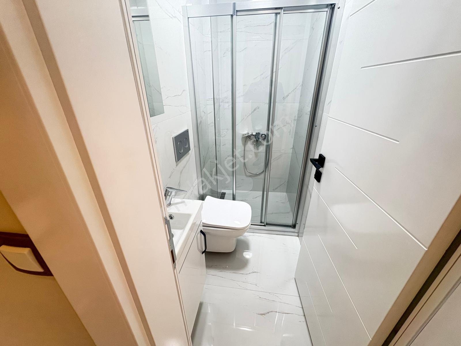 Göral Emlak Name Sok. Ön 3+1+2 Banyo Yeni Full Yapılı 3.kat Boş - Görsel 26