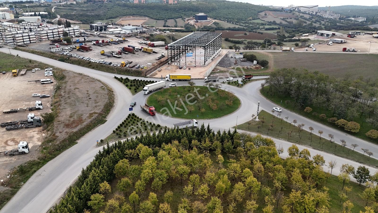 Gebze Muallimde Satılık 6000 M2 Sanayi Arsası - Görsel 3
