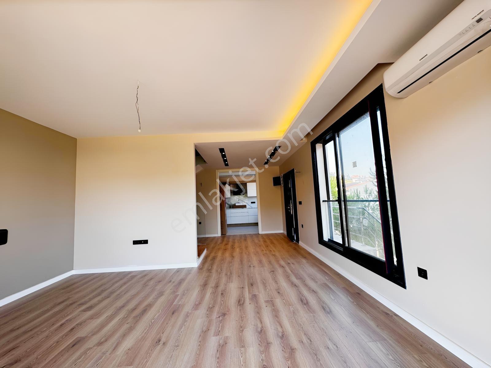 Güzelbahçe Atatürk Mahallesinde Satılık 4+1 Lüks Villa - Görsel 14