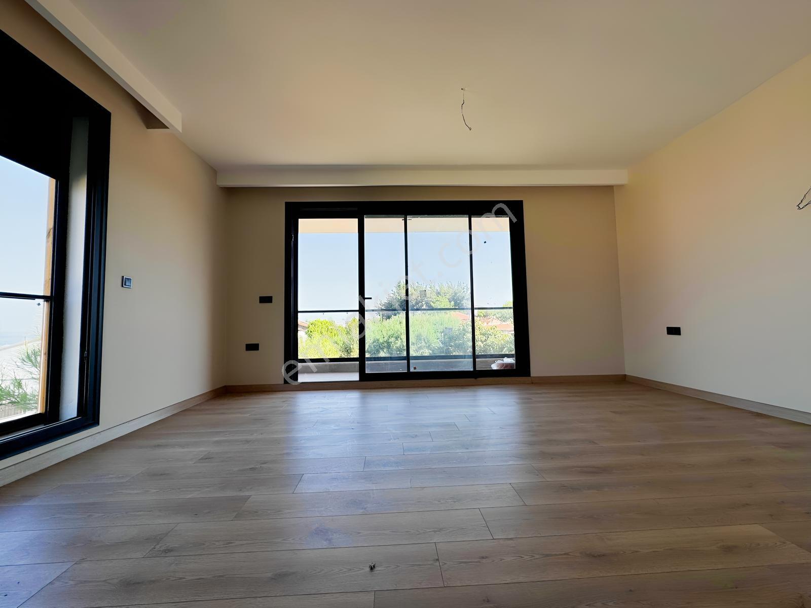 Güzelbahçe Atatürk Mahallesinde Satılık 4+1 Lüks Villa - Görsel 17
