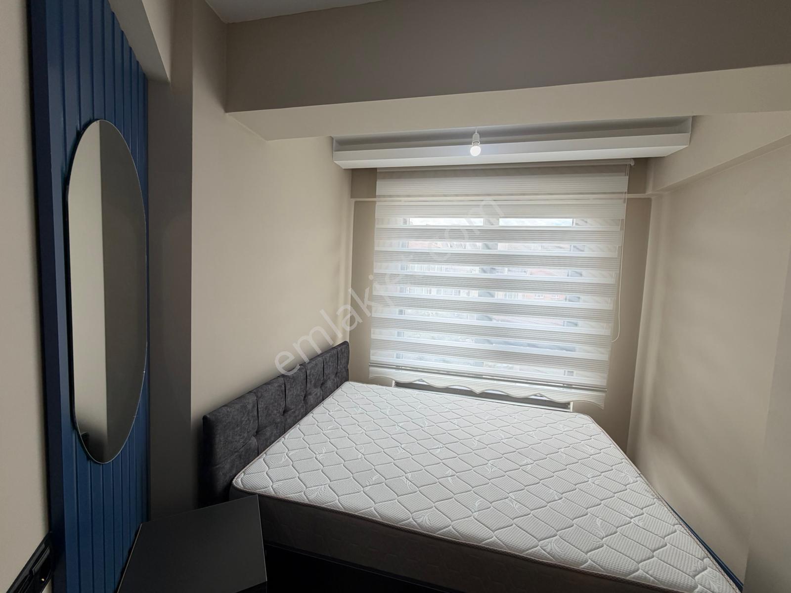 Kolçan Emlaktan Meydan Mahallesinde Eşyalı Lüks 1+1kiralık Daire - Görsel 3