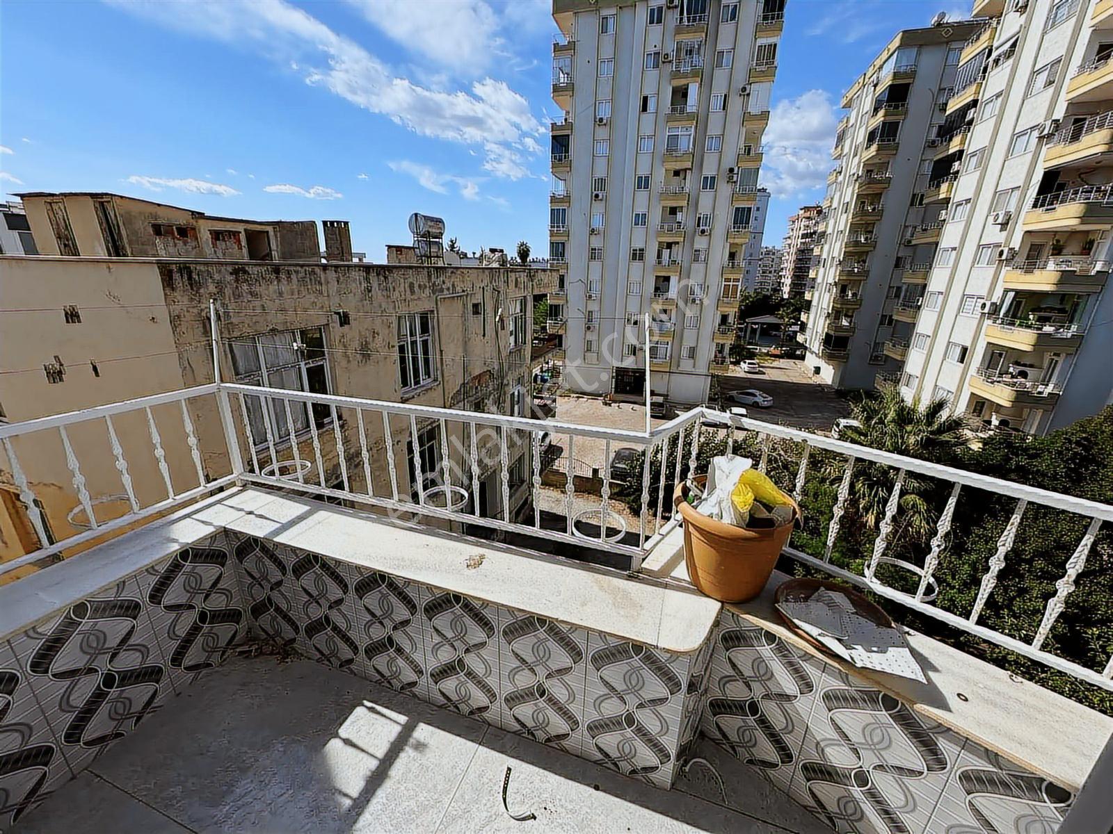 Erdemli Merkez'de Sultanakın Okulu Yakınında Kiralık 2 + 1 Daire - Görsel 7