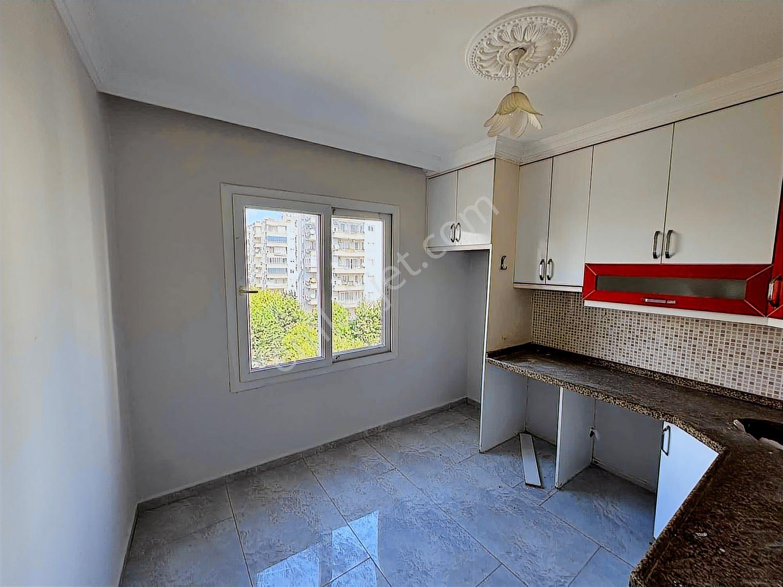 Erdemli Merkez'de Sultanakın Okulu Yakınında Kiralık 2 + 1 Daire - Görsel 9