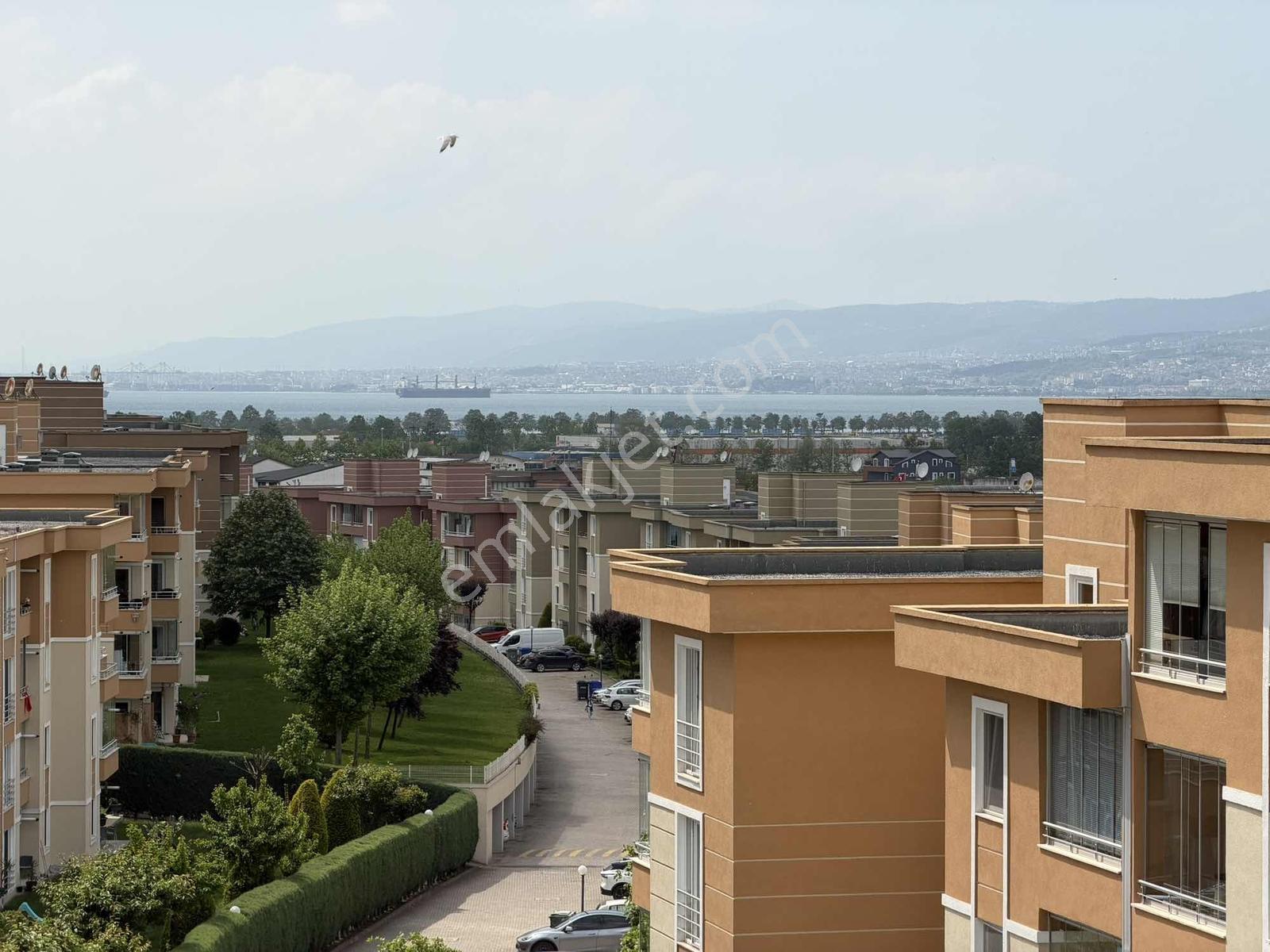 Başiskele Evimiz Kocaeli Sitesinde Satılık 3+1 Daire (boş) - Görsel 27