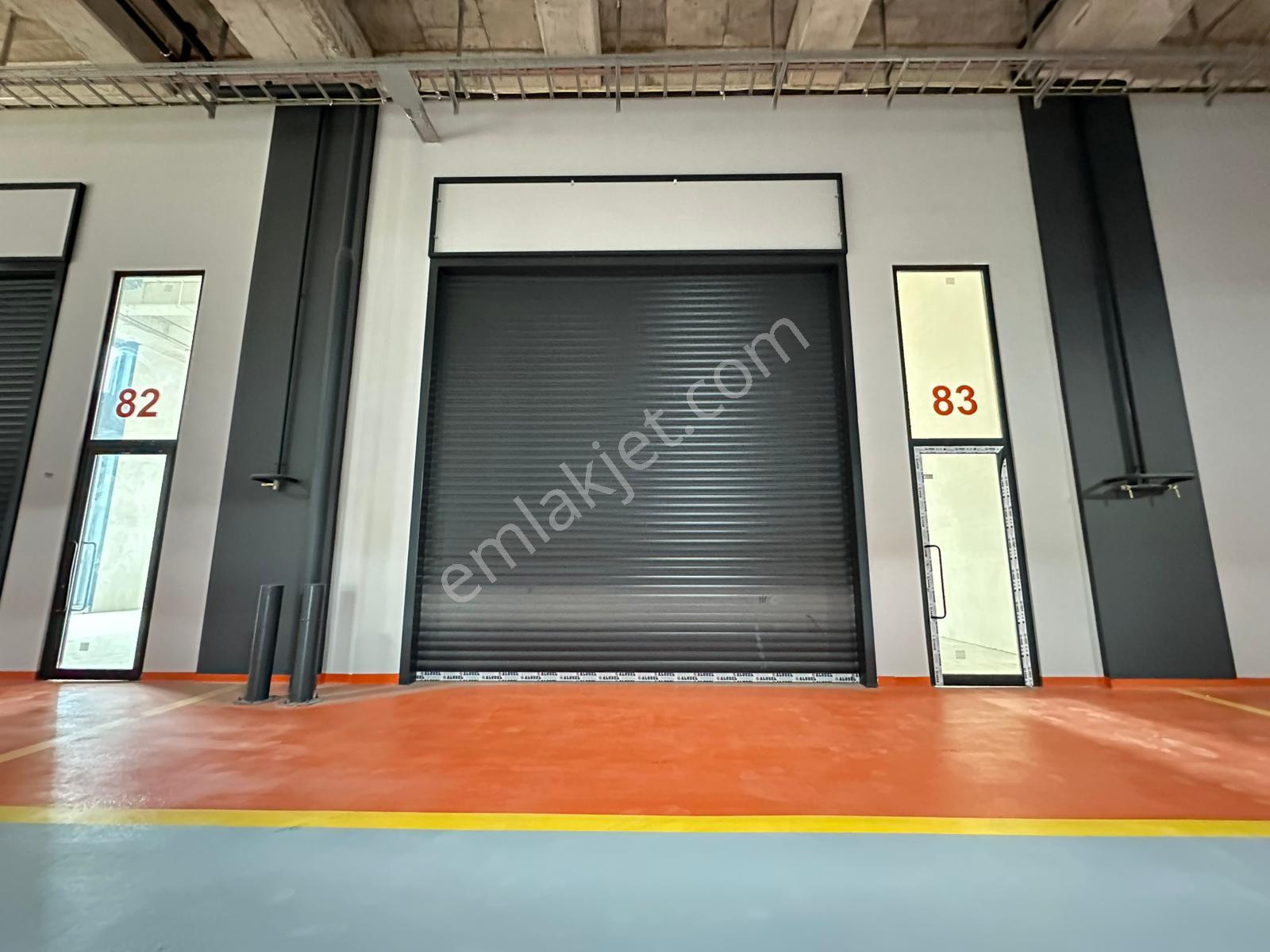 İstanbul Martim E5 Kdv Avantajlı 180m2 + 25m2 Kiralık İşyeri - Görsel 8