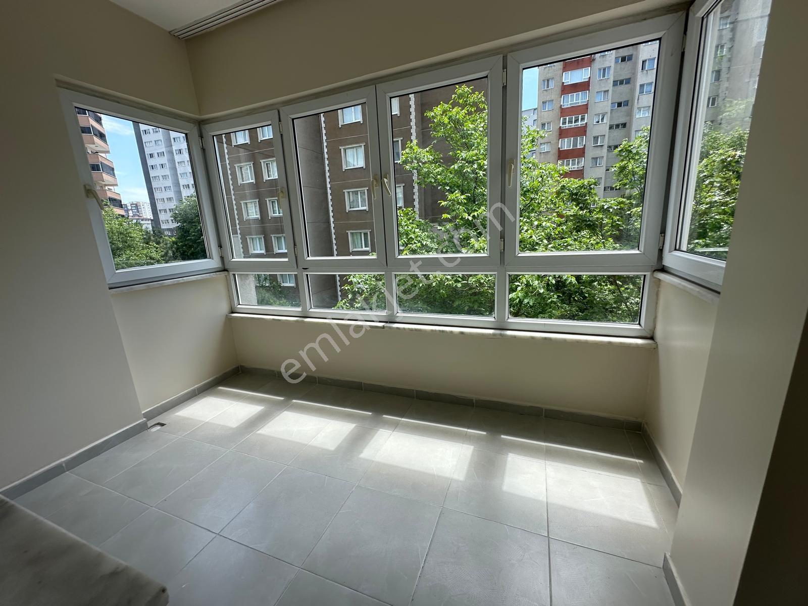 Beykent Hasbahçe Sitesinde Kiralık 3+1 Daire Metrobüs Yürüme - Görsel 20