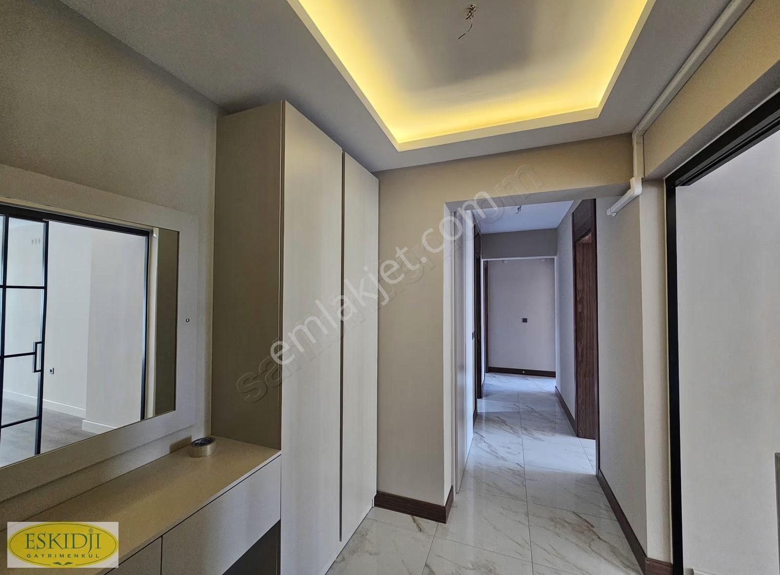 Çanakkale Kepez İlyada Park 1.etap Satılık Arakat 2+1