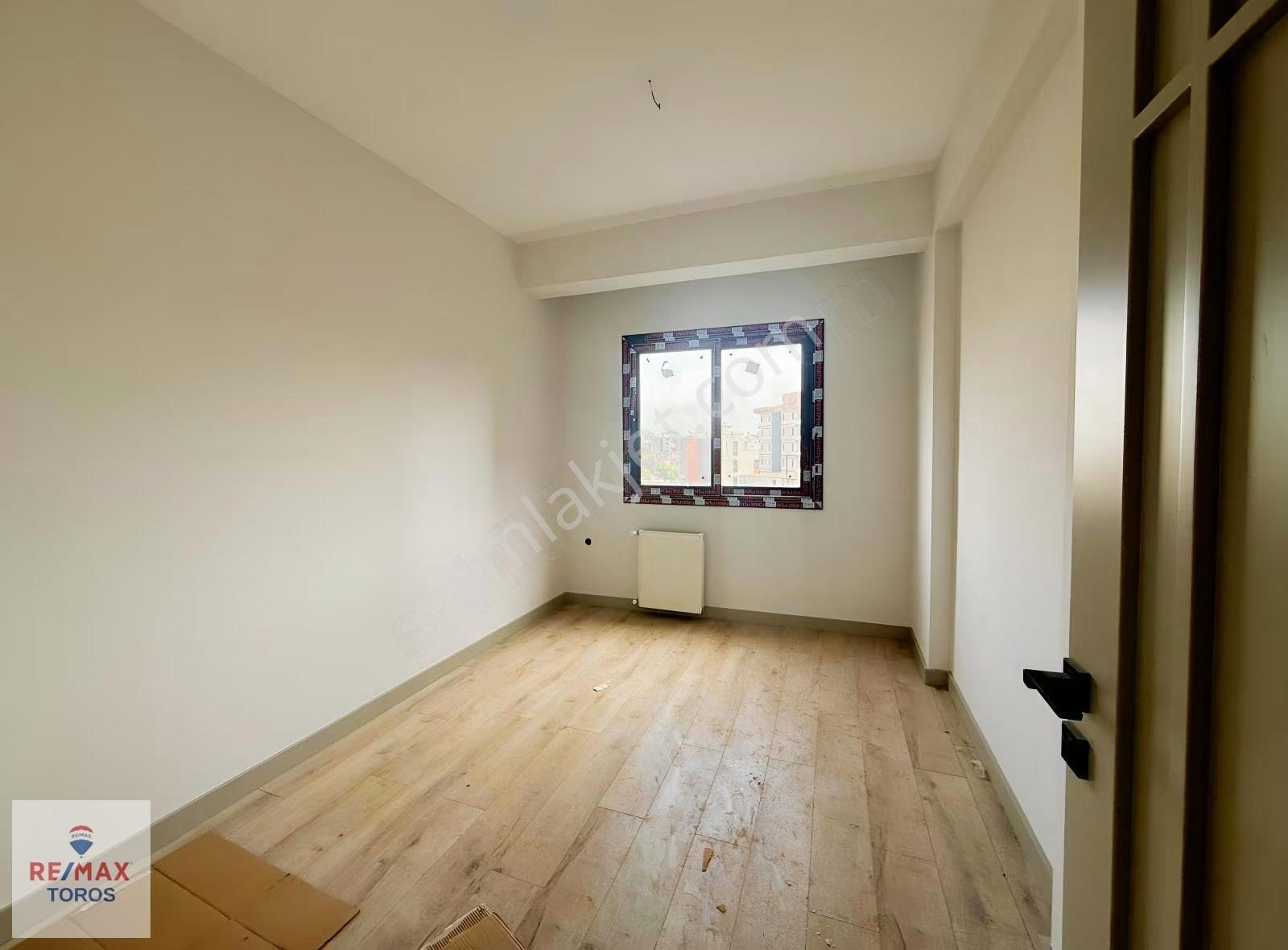 Remax Toros'tan Mezitli'de 3+1 Kiralık Bahçe Dubleksi - Görsel 10