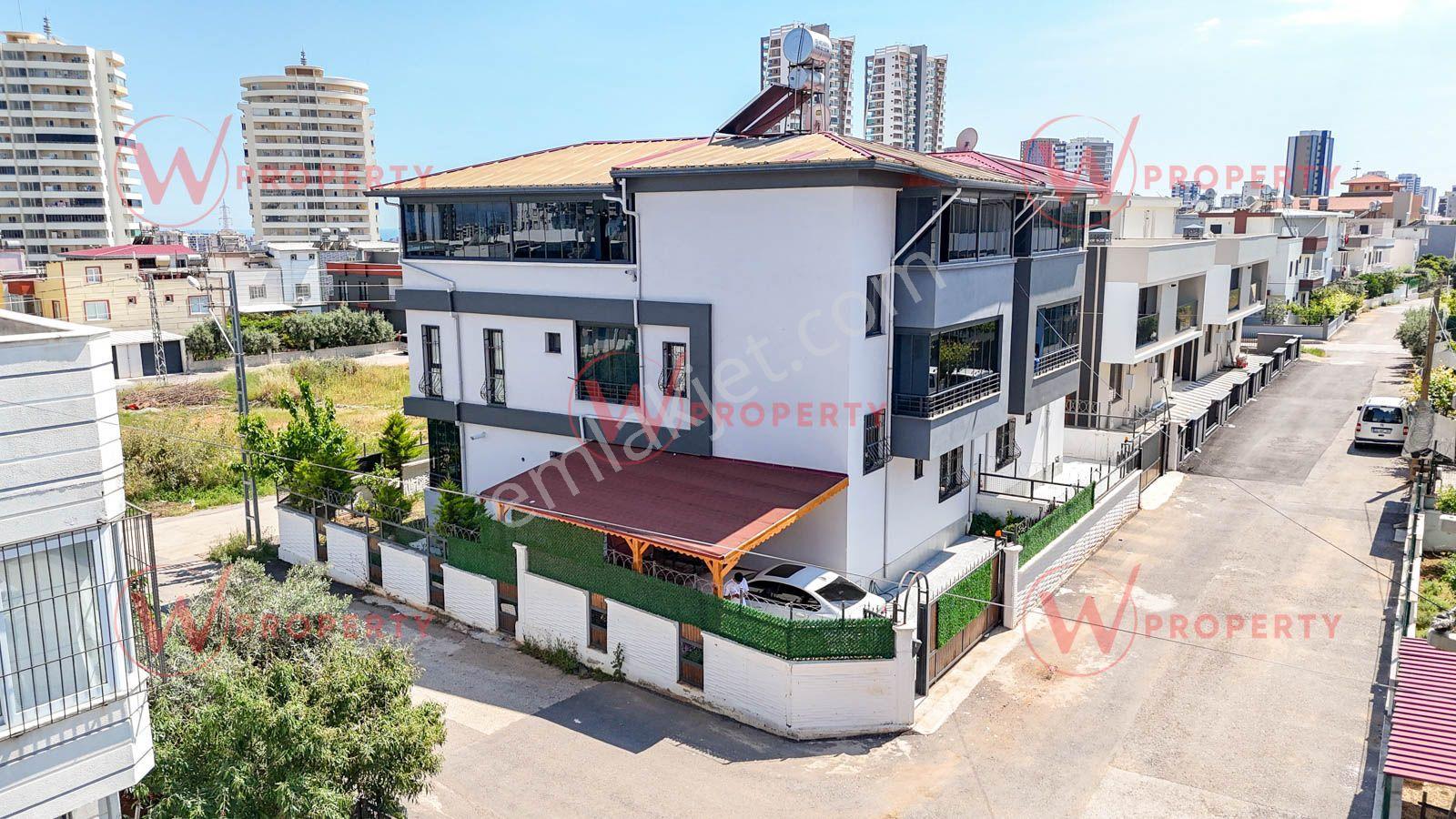 W Property Fuatmorel'de İçi Yapılı Masrafsız 5+2 Tripleks Villa - Görsel 4