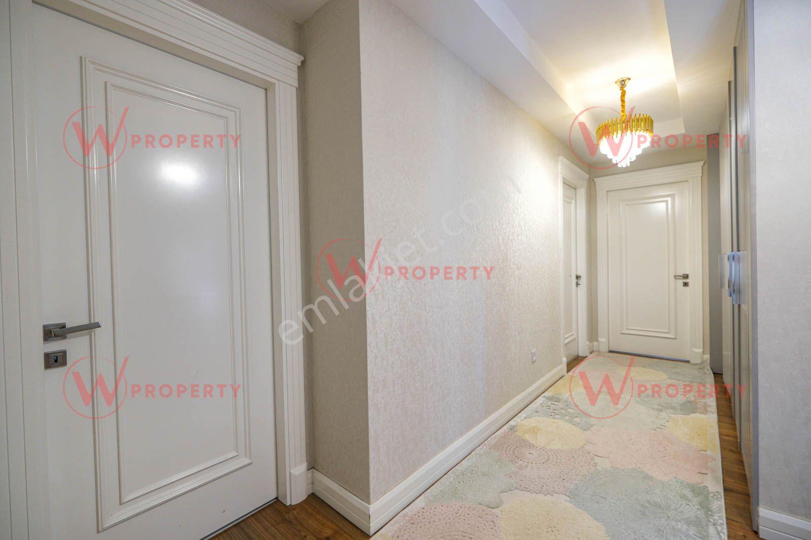 W Property Fuatmorel'de İçi Yapılı Masrafsız 5+2 Tripleks Villa - Görsel 19
