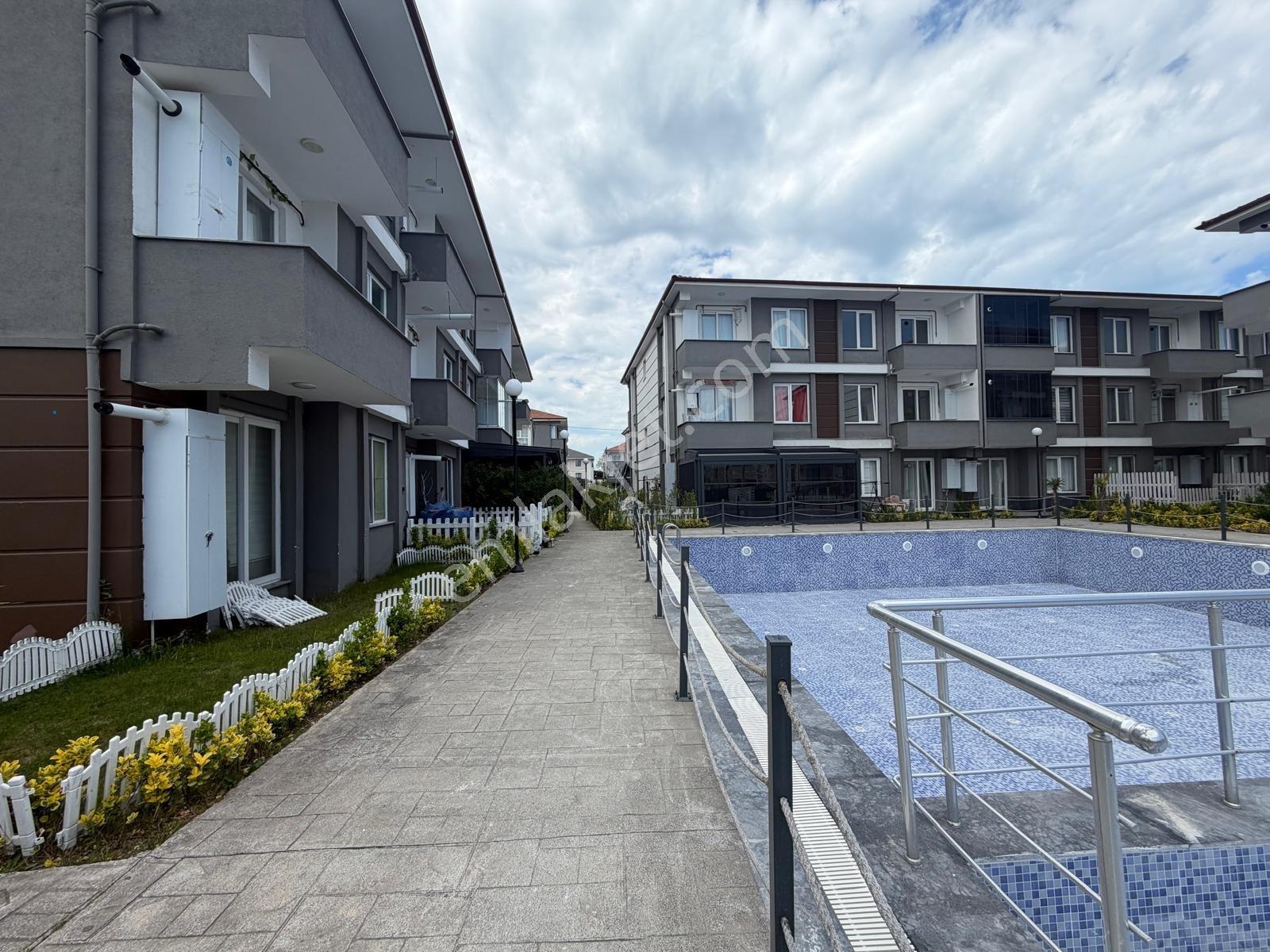 Havuzlu Site İçerisinde Modern, Konforlu 1+1 Daire - Görsel 21