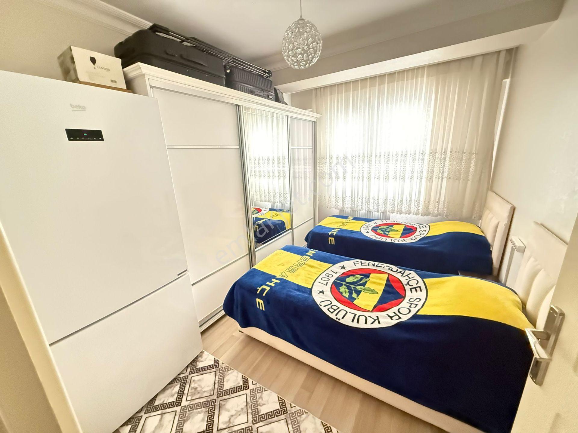 Barış'tan Tepeüstü Yıldız Caddesinde 3+1 Ön Cephe Daire - Görsel 24