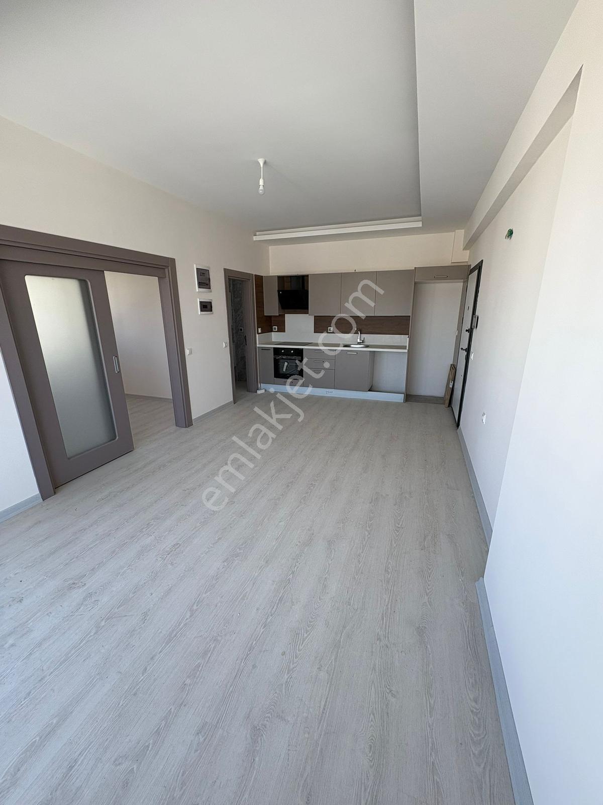 Antalya Ticaret Odası Karşısı 1+1 Balkonlu Satılık Stüdyo Daire - Görsel 33