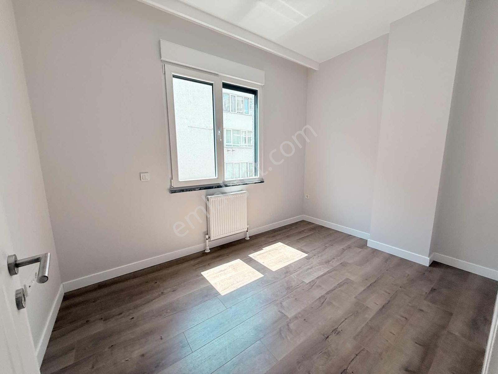Caddebostan'da Sahile Yakın Satılık 3+1 Daire Balkon E.banyo - Görsel 10
