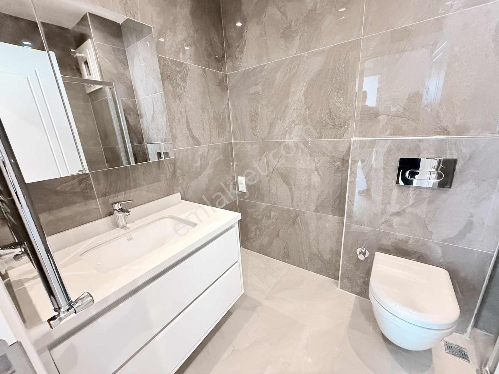 Caddebostan'da Sahile Yakın Satılık 3+1 Daire Balkon E.banyo - Görsel 26