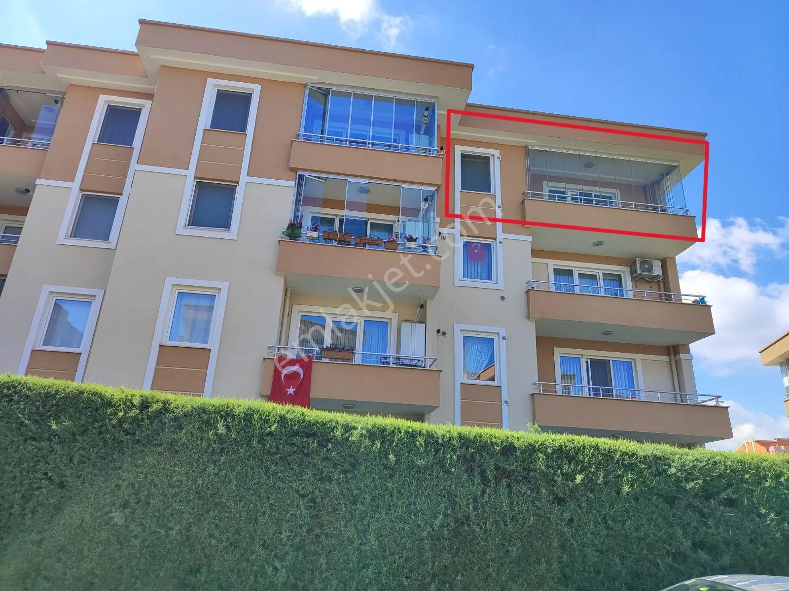 Turyap Palastan Evimiz Kocaeli Sit. Ebeveyn Banyolu Büyüktip 3+1