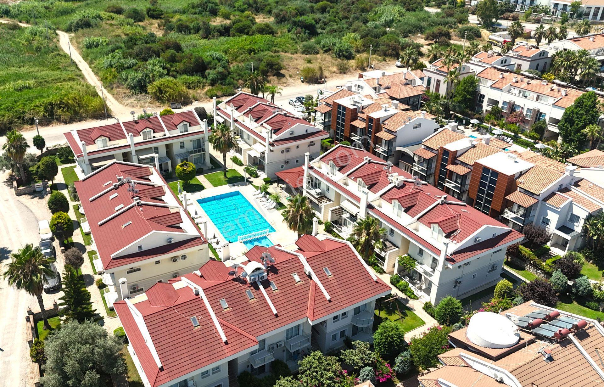 Goldhouse Dan Satılık Çalış Plajında Havuzlu Sitede Eşyalı 4+1 Dubleks Daire - Görsel 3