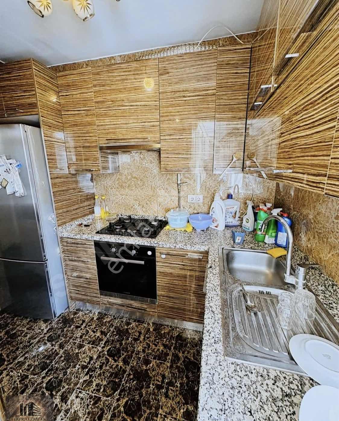 Fatih Molla Güranide Eşyalı Klimalı Kiralık 3+3 - Görsel 16