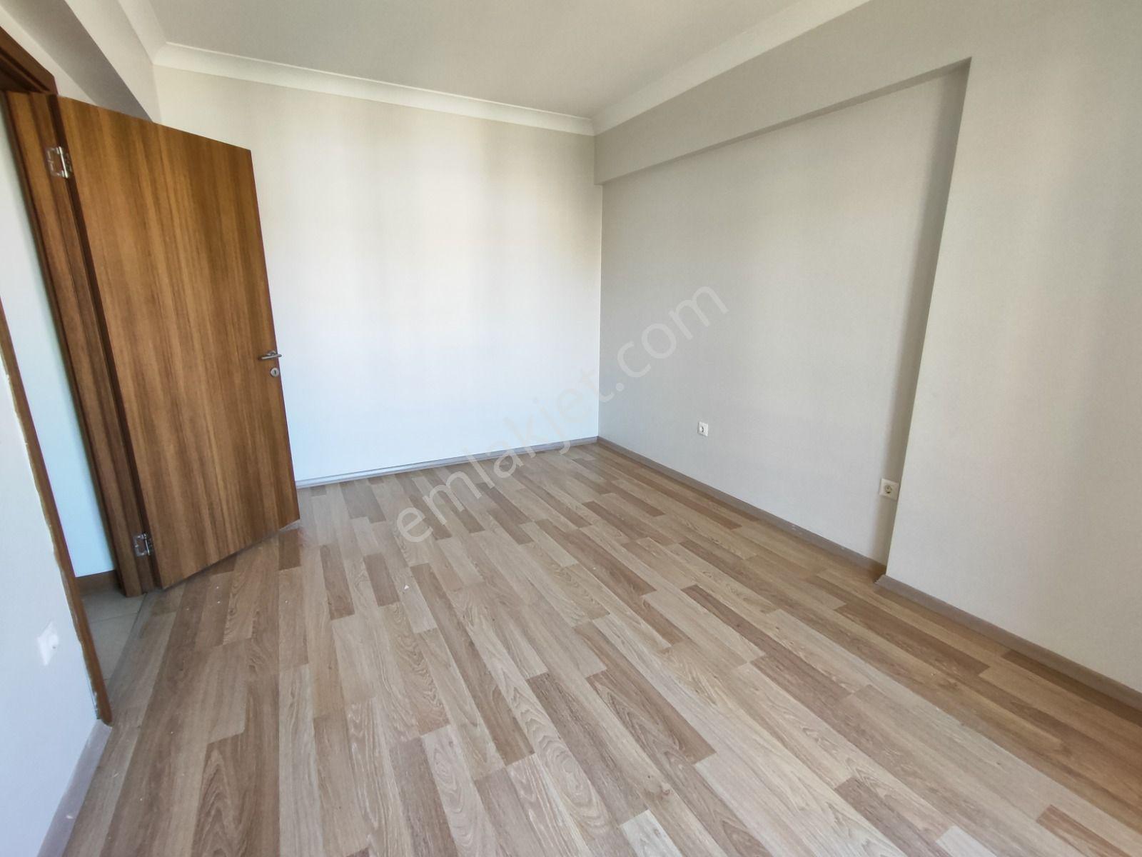 Turyap Palastan Evimiz Kocaeli Sitesi 2+1 Ayrı Mutfak Daire - Görsel 7