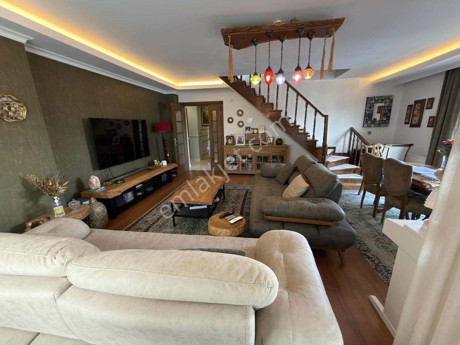 Ümraniye İkbal Gül Residence Satılık 5+2 Dubleks Daire - Görsel 2