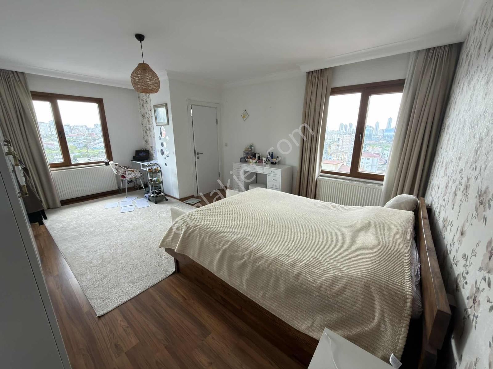 Ümraniye İkbal Gül Residence Satılık 5+2 Dubleks Daire - Görsel 14