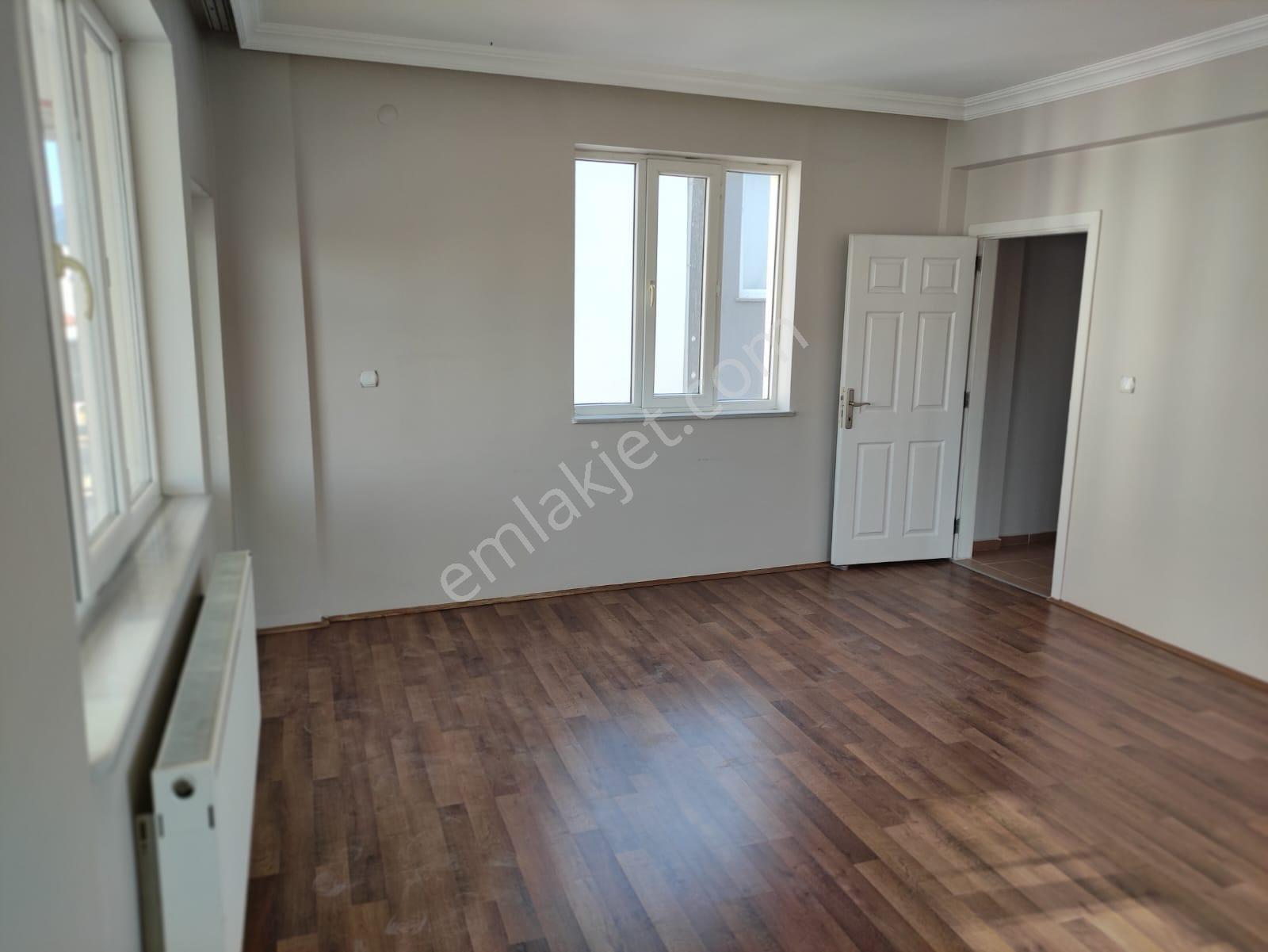 Furkan Emlak Adliye Civarı 3+1 Kiralık Daire - Görsel 3