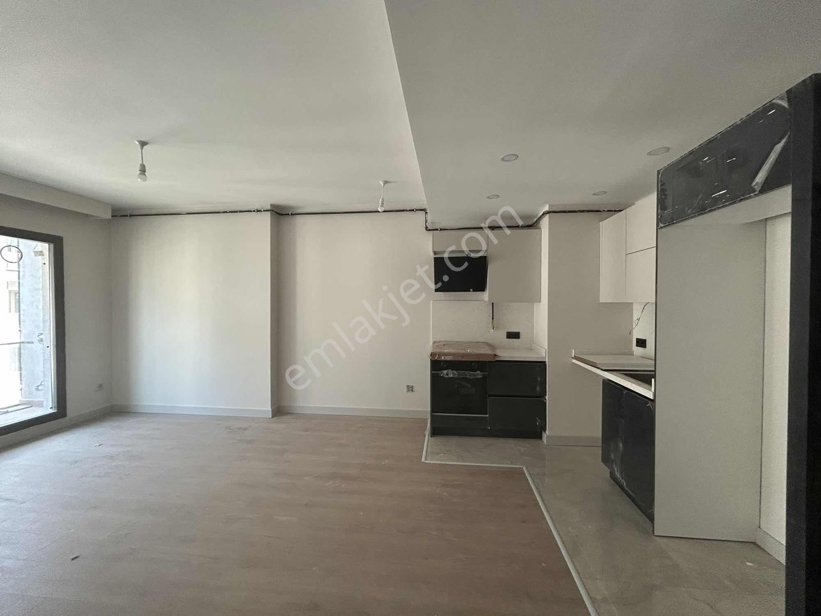 Empire Beylikdüzü E/5 Beykent Metrobüs Durağında Kiralık 1+1 - Görsel 7